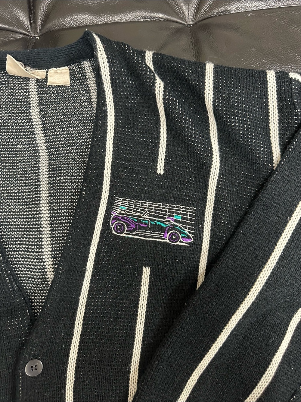 Vintage 90’s Black & White Stripe V-Neck Cardigan Sweater - Picture 5 of 10